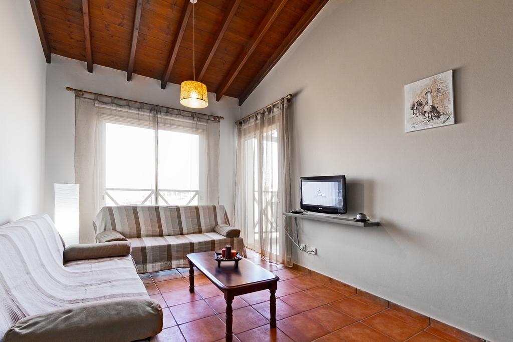 Polis G&E Beach Apartments מראה חיצוני תמונה